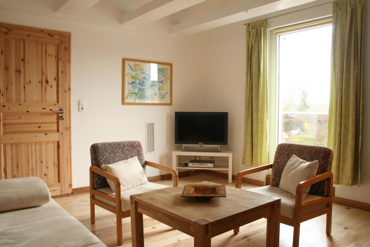 Fewo, Ferienwohnung, Peenemuende Im Naturschutzgebiet Esterno foto