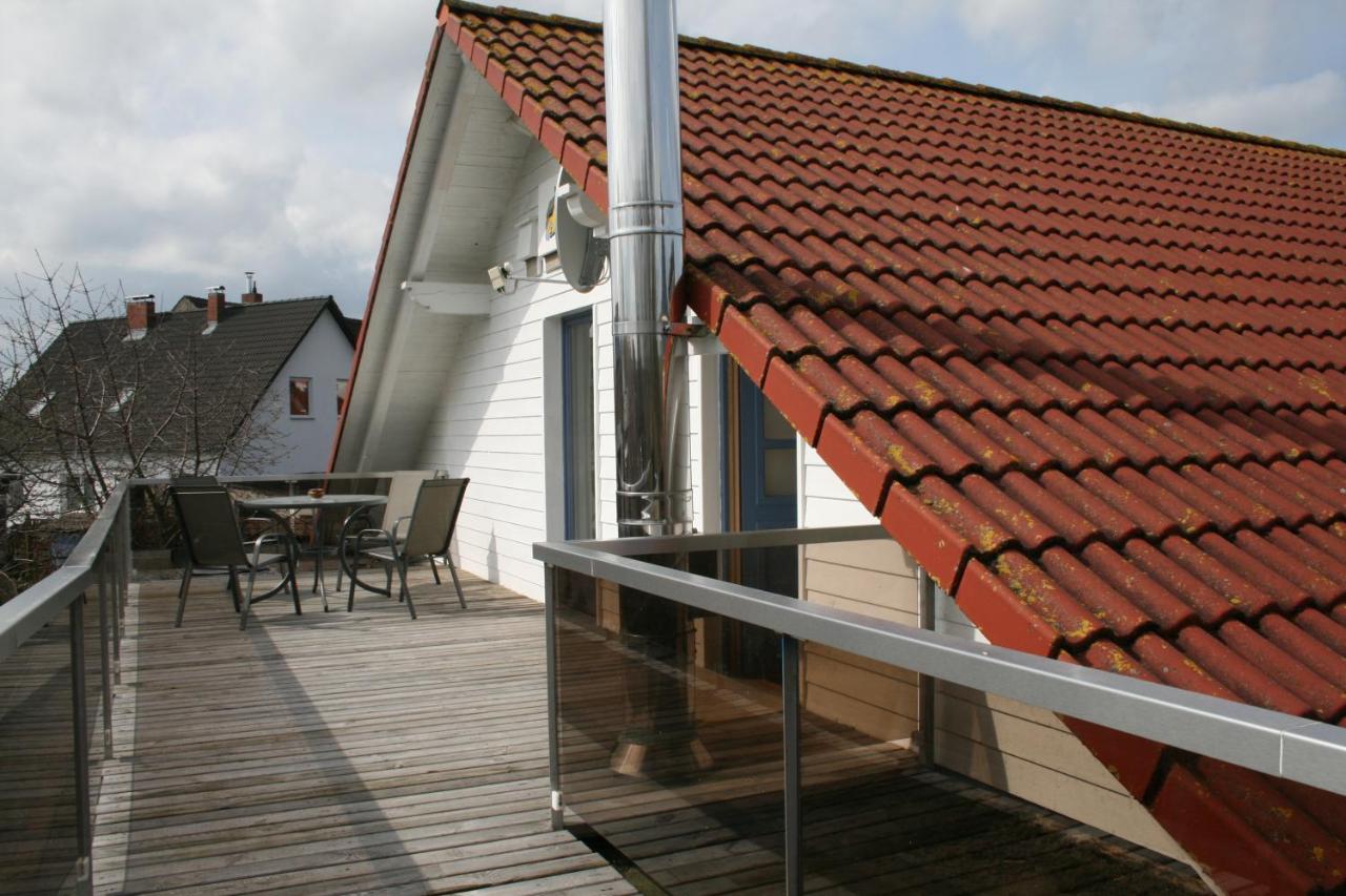 Fewo, Ferienwohnung, Peenemuende Im Naturschutzgebiet Esterno foto